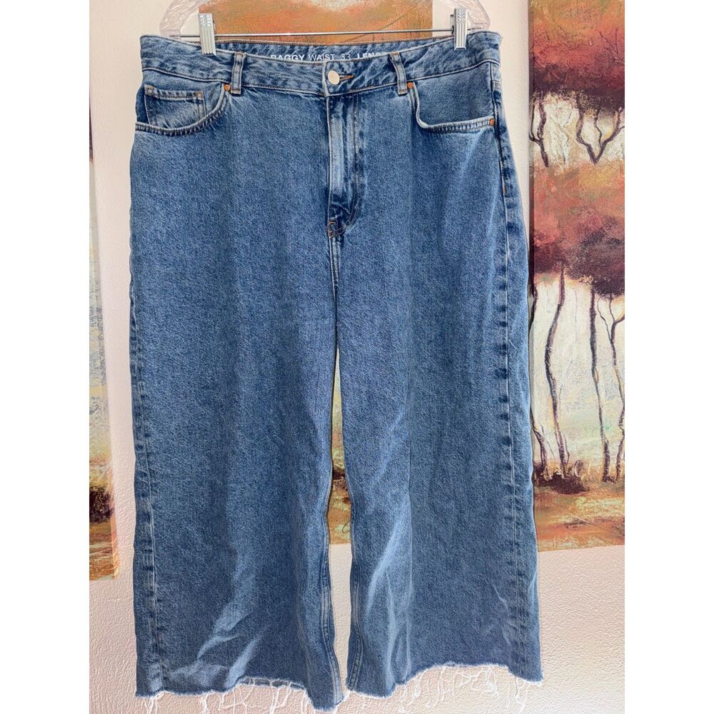 Wide Legged Baggy Denim Jeans